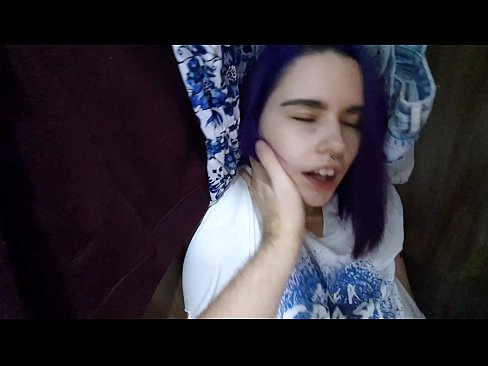 ❤️ Radau savo sesutę spintoje ir padėjau jai pasidaryti ❤️❌ Porno prie mūsų lt.sexeey.ru ❌